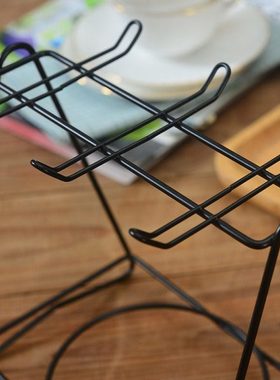 不锈钢咖啡杯架悬挂免钉隔板水杯架创意厨房用品收纳架铁杯架子