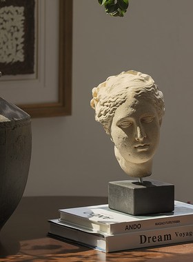 戊际中古人像雕塑健康女神砂岩摆件客厅茶几玄关轻奢人物软装饰品