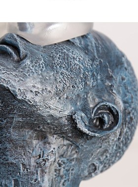 现代轻奢人物雕塑树脂摆件样板房间博古架软装饰品酒店艺术摆设品