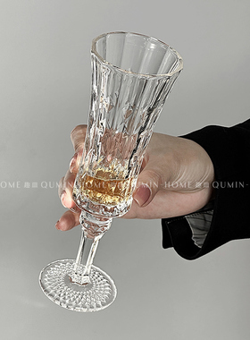 Qumin 欧式钻石高脚玻璃杯浮雕香槟杯洋酒杯红酒杯子高颜值甜酒杯