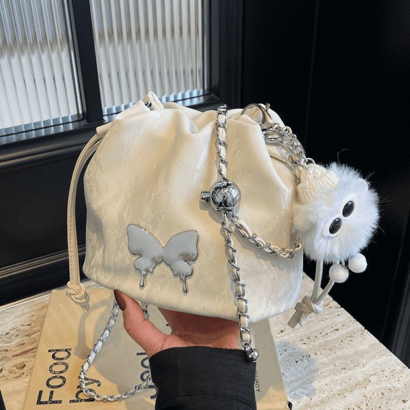 2024新款韩系高级感百搭水桶包夏季小众设计链条斜挎褶皱包单肩包,淘宝优惠券,粉丝福利购,淘宝优惠卷