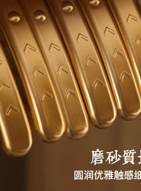 太空铝合金衣架家用挂衣防滑无痕加宽加厚不锈钢衣挂轻奢晾衣撑子