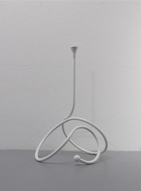 现代创意简约金属缠绕异形烛台摆件茶几办公M室客厅餐厅家居装饰