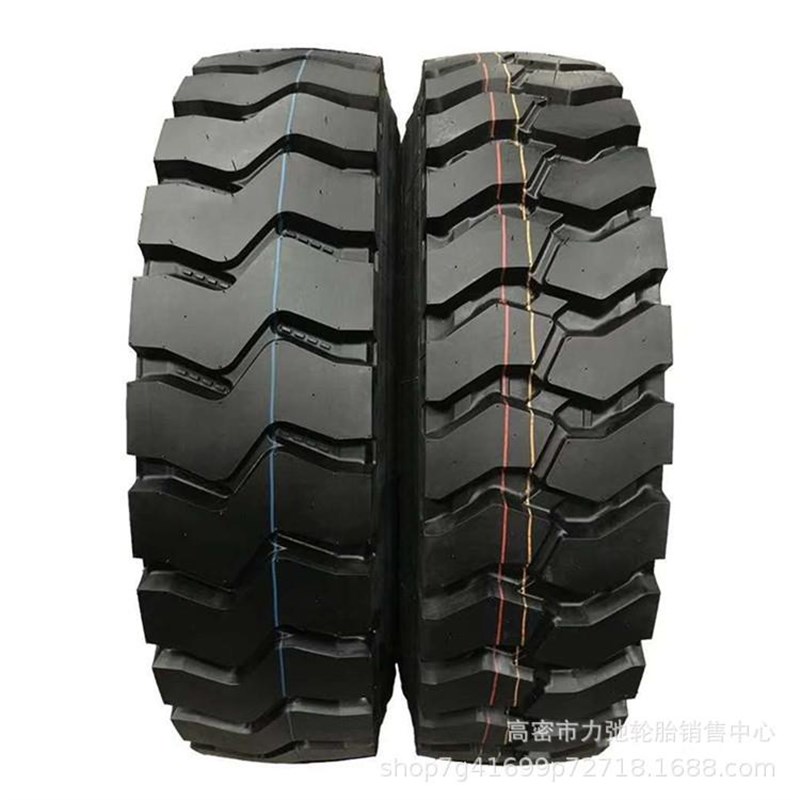 1100R20 car tire steel tire medium and short distance truck dump truck R full wheel pattern anti-puncture large amount
