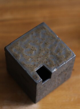 金属釉方a形陶瓷花器 简约现代几何风小花瓶 居家客厅装饰品摆设
