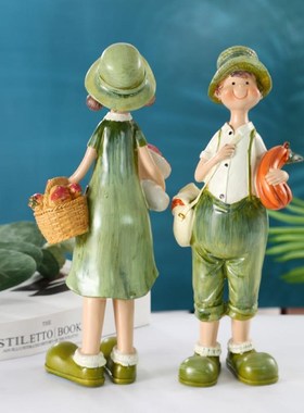 田园风可爱情侣摆件礼物家居卧室桌布摆设超市美陈场景货架装饰品