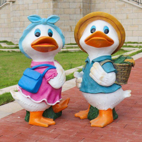 户外鸭子雕塑玻璃钢花园卡通幼儿园商场摆件房地产小区动物装饰品,淘宝优惠券,粉丝福利购,淘宝优惠卷