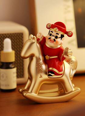 新马上有件钱财神爷小摆收银台式情摇马财神绪稳定办公中桌工位摆