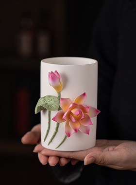 创意陶瓷手工荷花笔筒摆件客x厅书房办公桌面收纳筒老师教师节礼