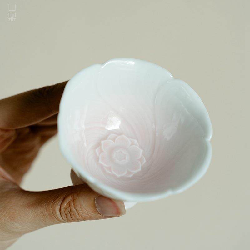 花开渐变三色莲花茶杯小清新功夫主人杯家用陶瓷品茗杯喝茶杯单杯,淘宝优惠券,粉丝福利购,淘宝优惠卷