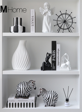 现代简约创意电视k柜酒柜摆件轻奢高档客厅办公室桌面家居软装饰