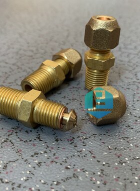 压缩机自封接头螺帽顶针阀 弹簧铜接头 SAE外螺纹粗细牙转接头NPT