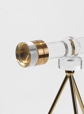 现代轻奢水晶条纹瓶子望远镜摆件样D板间售楼处酒店书房酒柜装饰