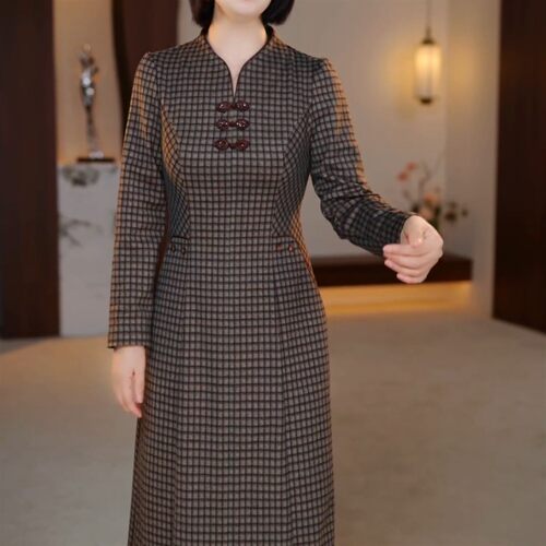 中式端庄大气复古格纹收腰连衣裙2026秋季新款修身显瘦中长款裙子 - 图2