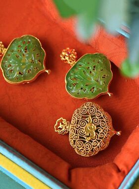 国潮 |仿和田玉镂空乌盒香囊吊坠S925银复古民族风花丝毛衣链项链