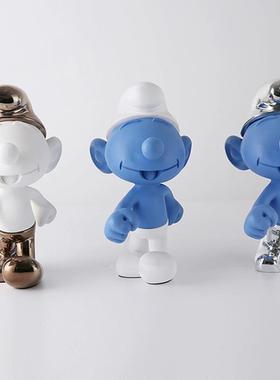 轻奢风摆件卡通公仔客厅酒柜办公室橱窗创意可爱蓝精灵工艺装饰品