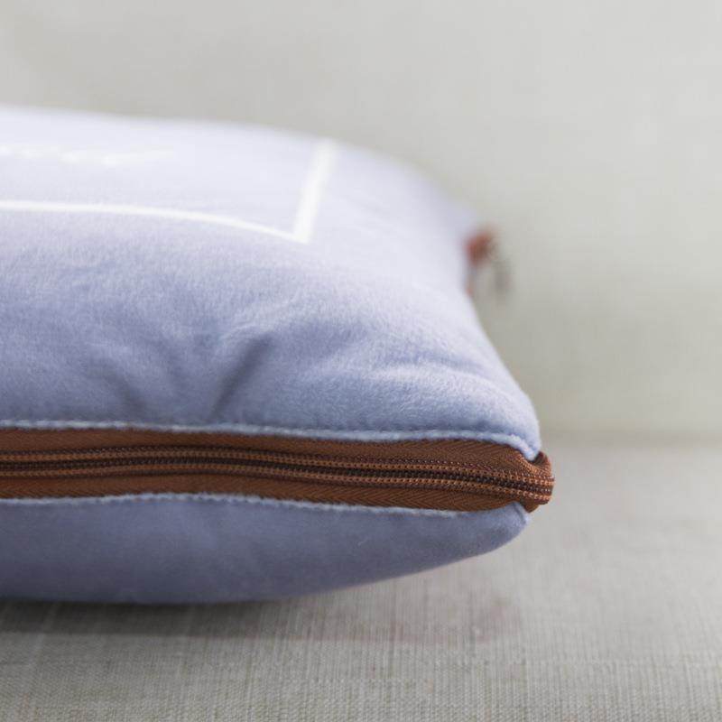 卡通法莱绒折叠抱枕毯子两用 加厚珊瑚绒多功能办公室靠垫抱枕被,淘宝优惠券,粉丝福利购,淘宝优惠卷