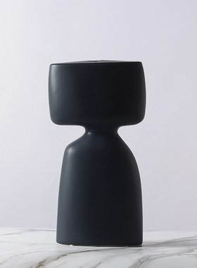 现代简约北欧极简黑白陶瓷花v瓶花插摆件餐桌玄关酒柜电视柜装饰