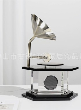 简约现代复古g水晶金属留声机样板间家居客厅书房创意桌面装饰摆