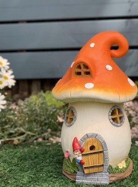 太阳能户外庭院灯新款草坪景观灯别墅花园布置氛围装W饰防水小夜