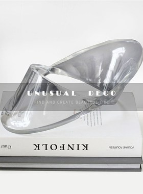 创意简约轻奢透明飞碟飘带趣味桌面摆H件样板间书房民宿客厅装饰