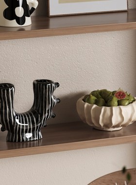 2024新款侘寂风原木复s古民宿墙壁开放格软装饰氛围感酒柜高级摆