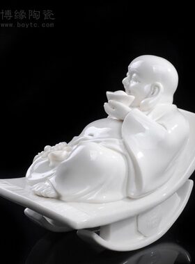 不倒翁陶瓷弥勒可爱把玩陶瓷弥勒摇摇椅工艺品家居办公桌橱柜摆件