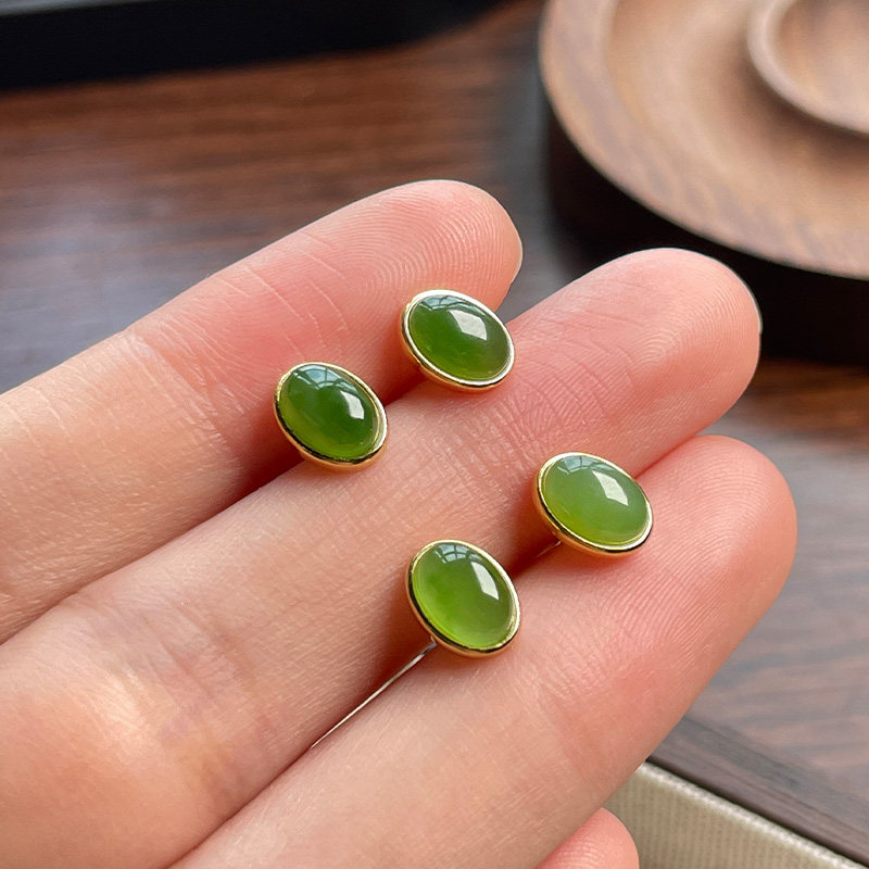 琳琯瑛天然和田玉耳钉女简约蛋面椭圆阳绿色设计感耳饰送女友礼物,淘宝优惠券,粉丝福利购,淘宝优惠卷