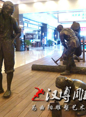 玻璃钢仿铜人物雕塑景观广场铸铜修理木桶工N人雕塑铜雕塑人物定