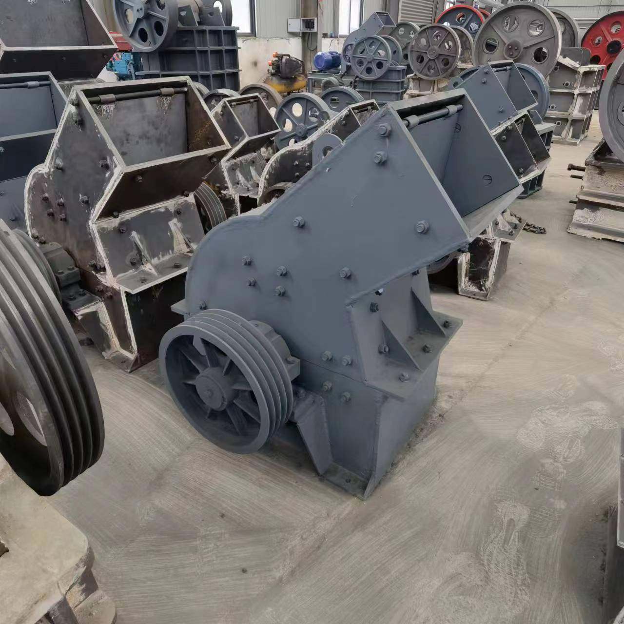 直供定制加工包含电机和启动柜PC800x600型锤头水泥破碎机,淘宝优惠券,粉丝福利购,淘宝优惠卷