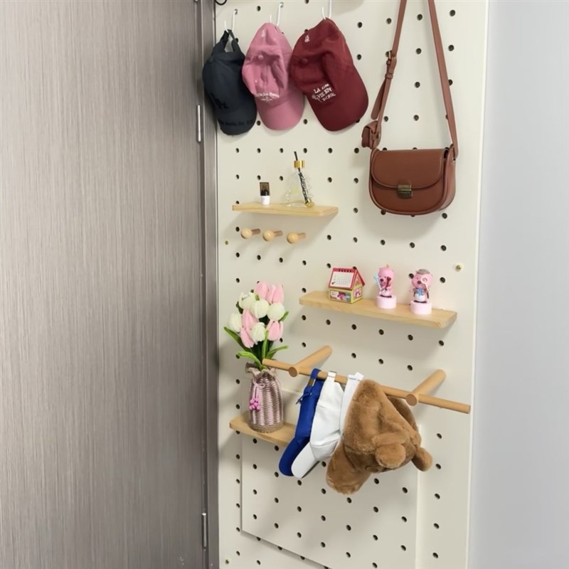 2025 new customizable hole board solid wood decorative storage rack entrance entrance door wall storage partition hanger