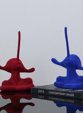 现代简约创意长鼻子FYO人摆件装样板房书房客厅儿房售楼像处软饰