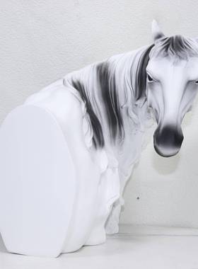现简约首马马头白色马头树脂雕代塑摆件样板房家售楼部居玄关客厅