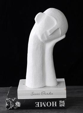 现代简约沉思者人物头像雕塑摆件客厅电视柜酒柜书房抽象艺术装饰