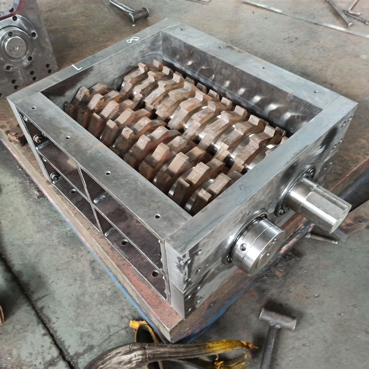 Shredder chassis Scrap metal shredder knife box Single and double shaft crusher chassis Factory ready supply