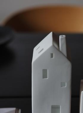 收集时光童话小屋德单高温白陶烛台房子摆件镂空烛台氛围好物