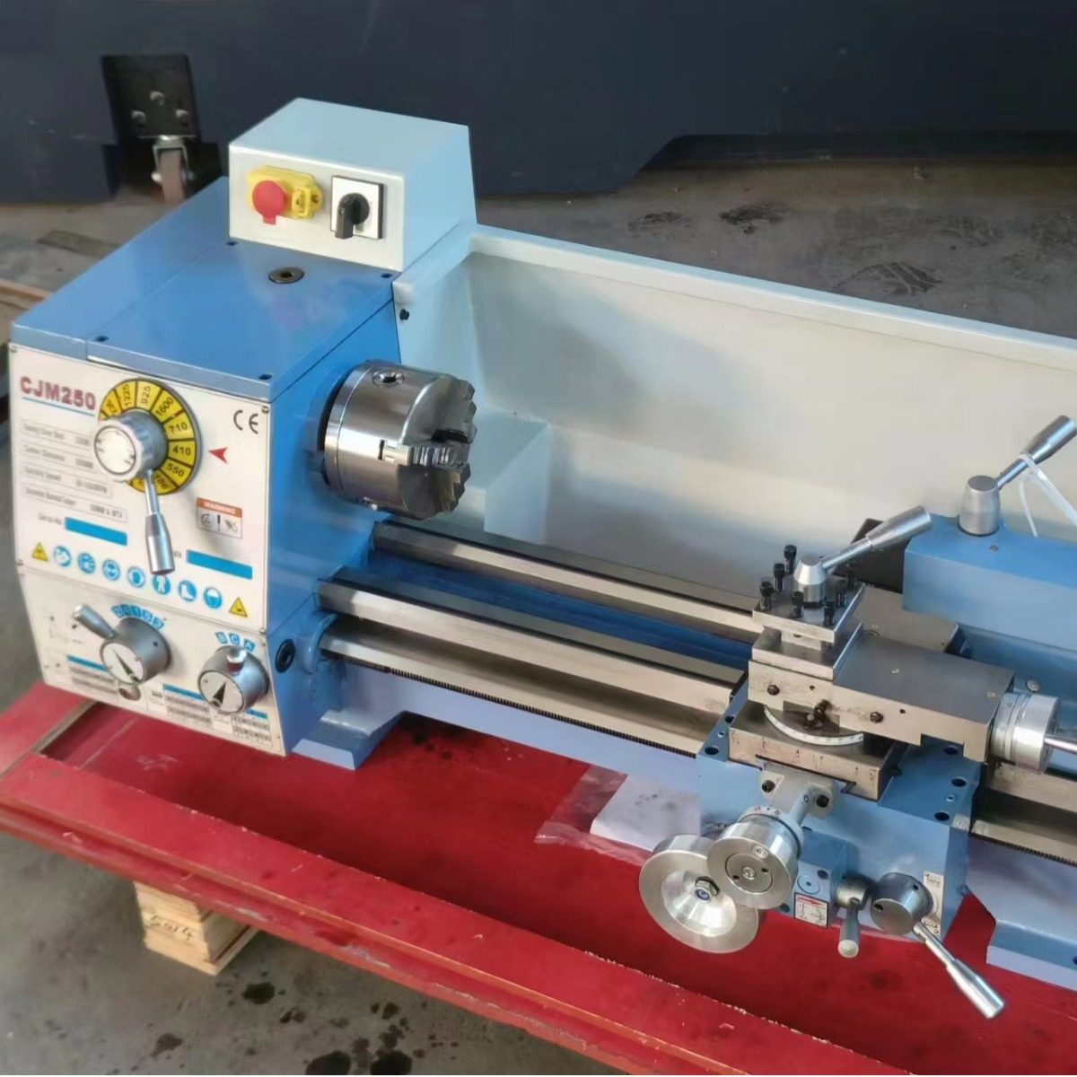 CJM250小型台式车床 家用金属螺纹加工机床 厂家直供质量保证,淘宝优惠券,粉丝福利购,淘宝优惠卷