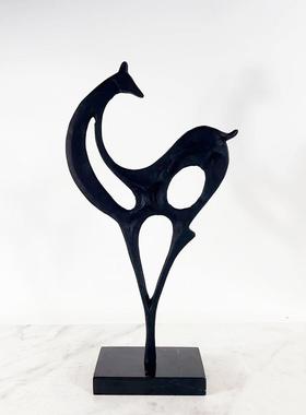 中式现代创意金属动饰物雕塑黑色摆小件2506新样板间软装品