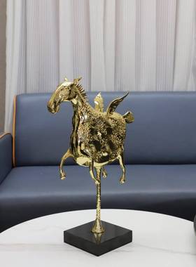 现代简约创意黄件铜大家理石梦马摆客厅柜书房办公0305室书桌面居