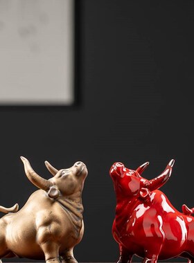 创意陶瓷红色牛摆件家居客厅招财装饰品吉祥物生肖牛年礼品摆设
