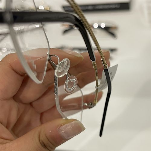 框架眼镜嵌入卡式透明鼻托黑色鼻垫硅胶直插眼睛椭圆形防滑托叶套 - 图1