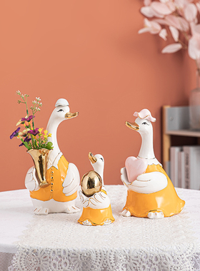 创意陶瓷现代简约轻奢可爱酒柜装饰品手工艺品客厅家居鸭插花摆件