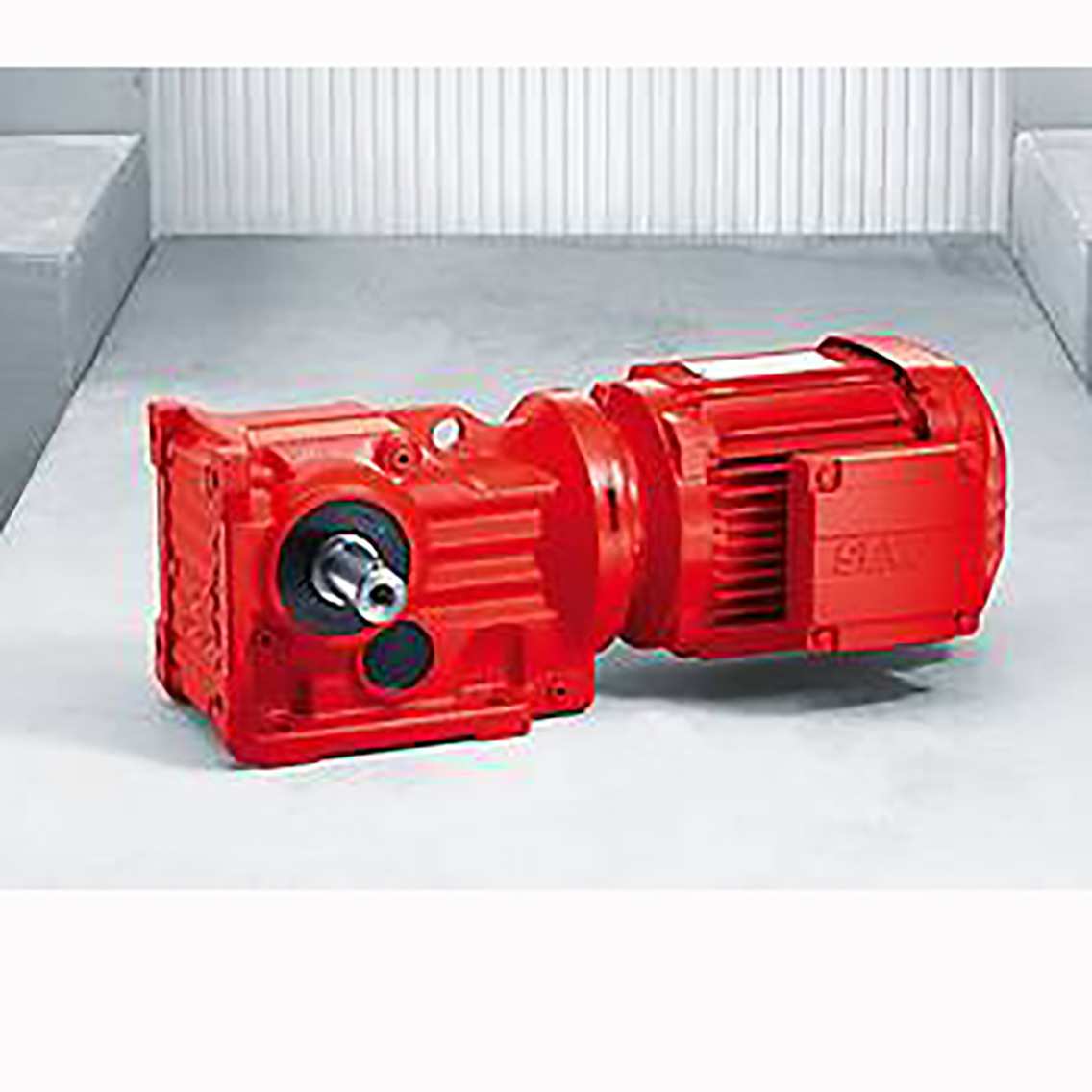 SEW MC07B0008-5A3-4-S0 MOVITRAC MC07B0008-5A3-4-S0 - 图1