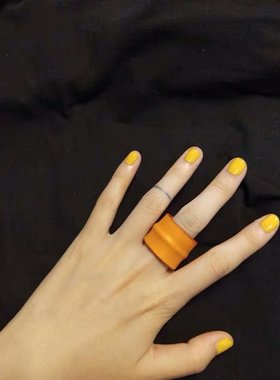 复古款手工牛皮戒指时尚男女手B指套真皮情侣对戒宽指环潮流首饰