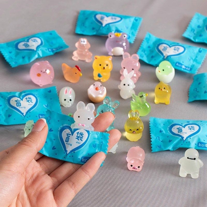 夜光立体卡通盲袋微缩小动物模型发亮儿童玩具摆件小礼物发光水果,淘宝优惠券,粉丝福利购,淘宝优惠卷