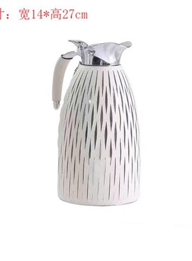 现代轻奢金属水壶形状摆件酒柜客厅售楼处样板间S电视柜玄关装饰