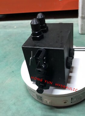 塔机配件 换向阀分配器 塔吊换向阀手动阀 塔吊配件 液压泵站配件
