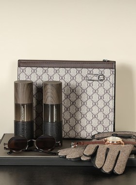 样板房玄关柜面香薰男手套汽车钥匙道具男士托盘组合衣帽间衣柜