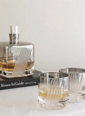 轻奢水晶玻璃酒具酒杯醒酒器托盘组合摆件样板间售楼处酒柜饰品