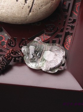 天然幽灵异像水晶发财猪吊坠项链生肖水晶立体猪挂件挂坠男女吊坠